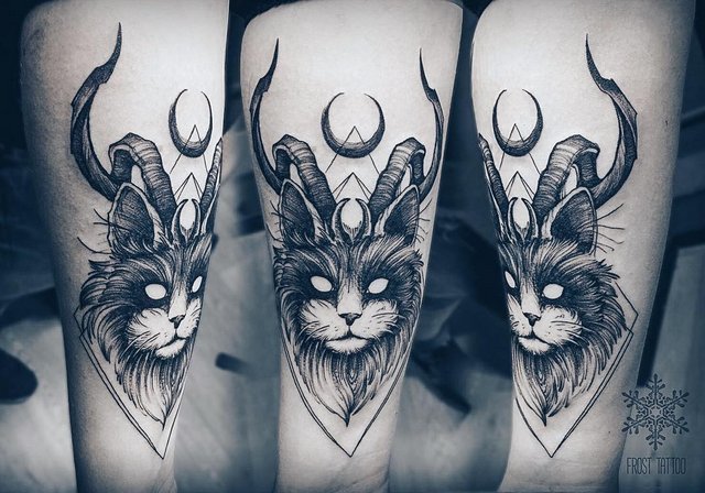 Значение татуировки кошка для девушек и мужчин, египетские кошки, сфинкс, головва кошки, черная, крылья, лапки